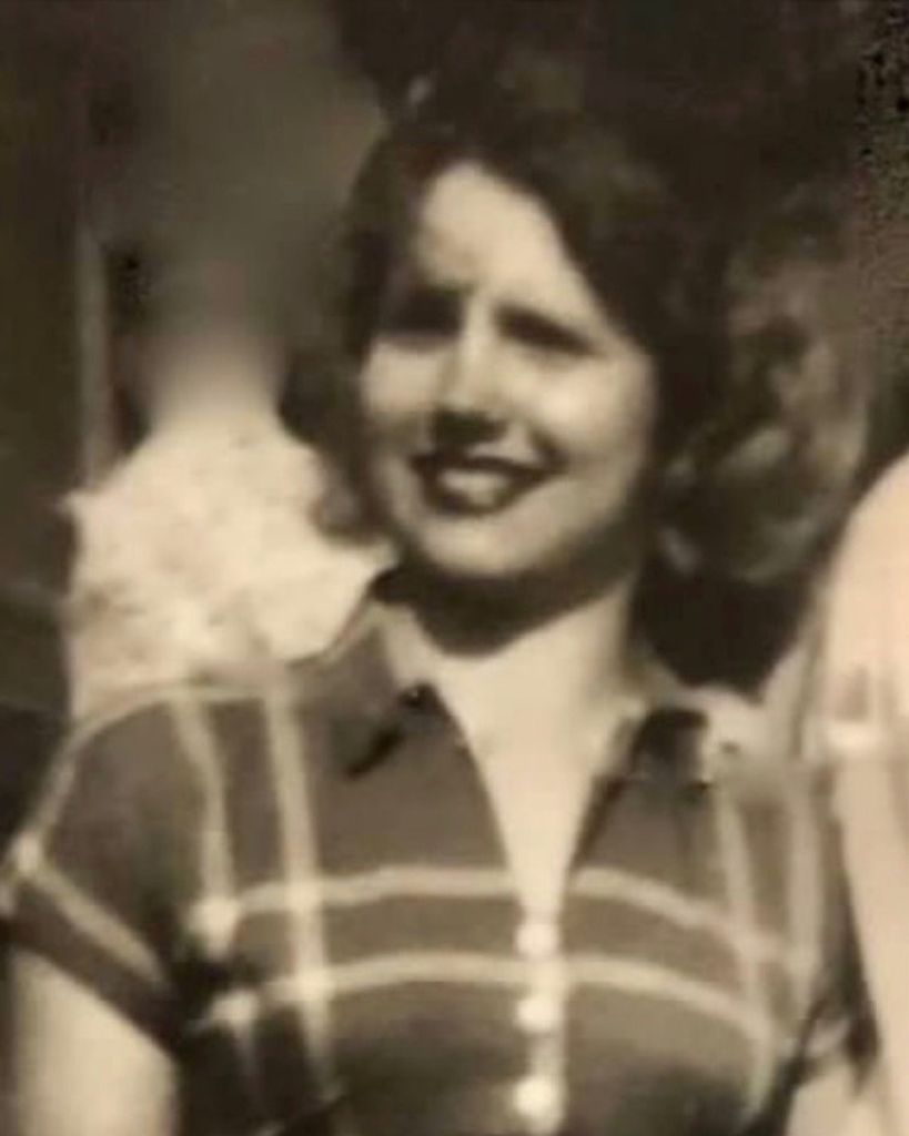 Joyce Yvonne Braswell