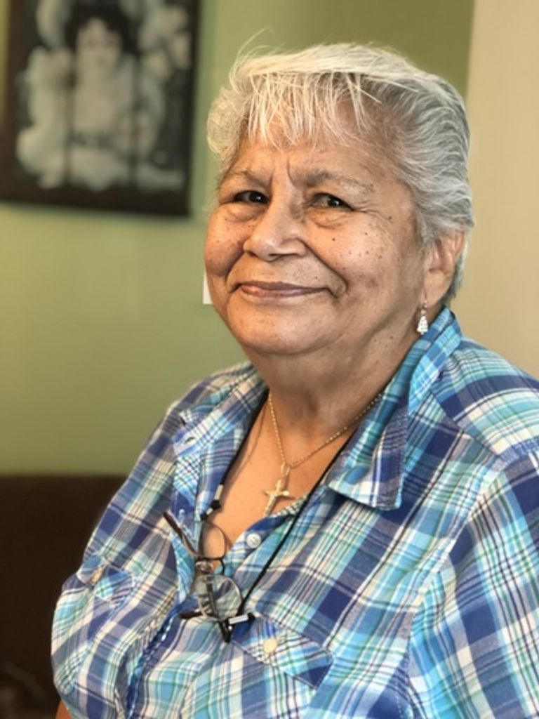 Elizabeth Valencia Profile Photo
