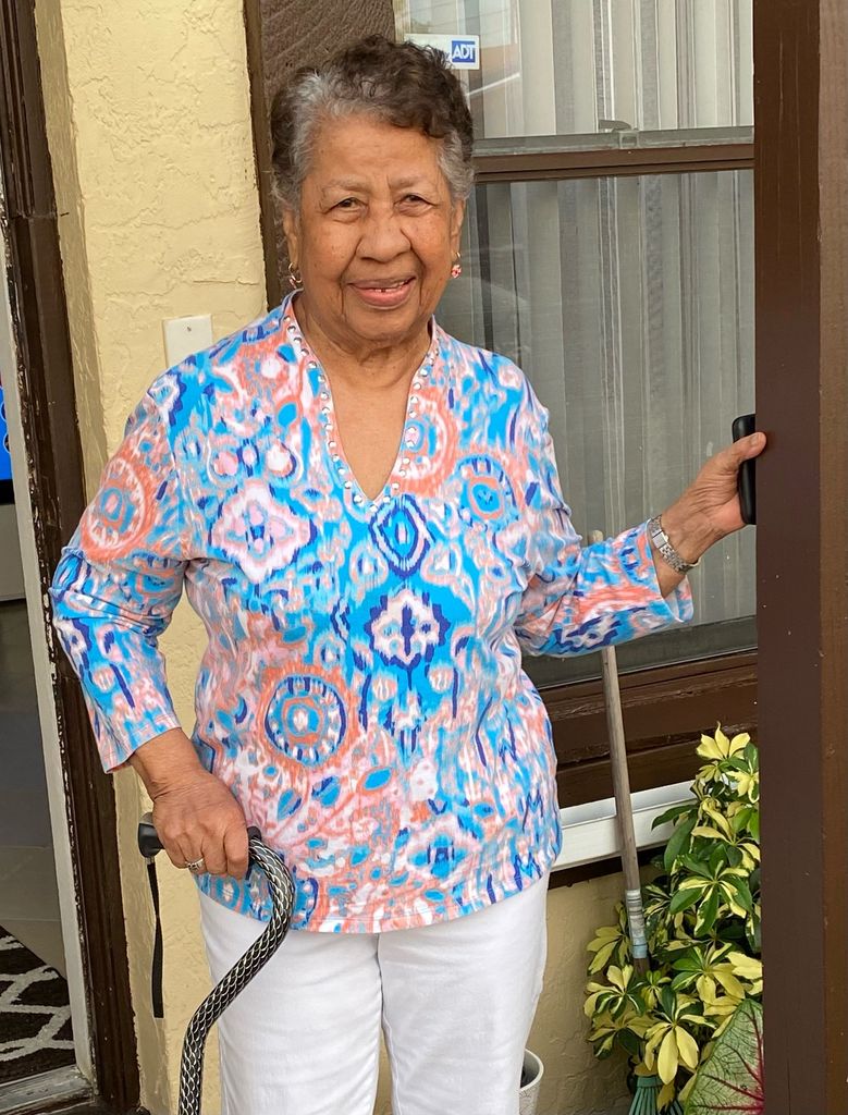 Aura Alcira Cortes Sevillano