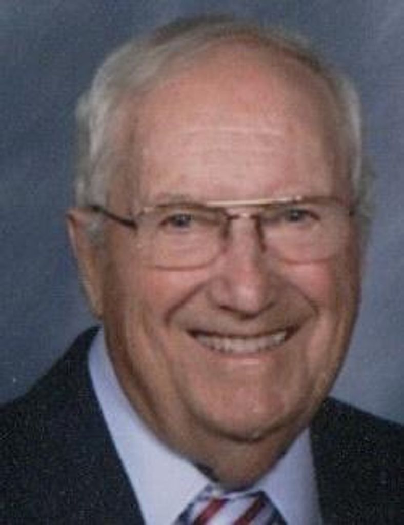 Warren Eugene Elliott Profile Photo