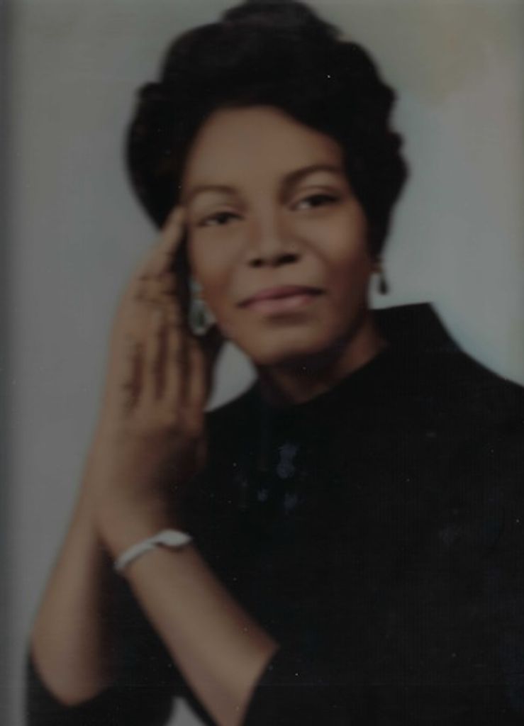 Barbara Dell Knighten