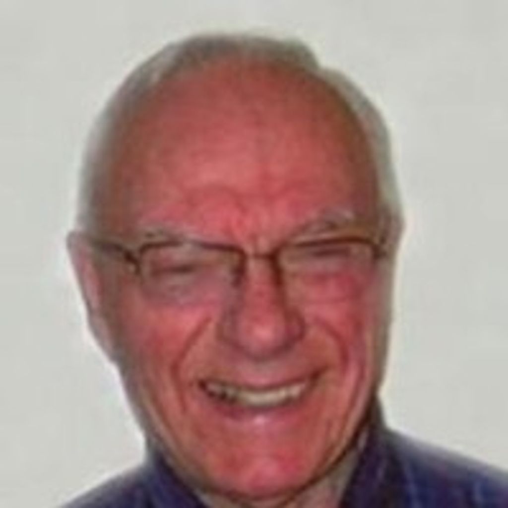 Roger L Paquin