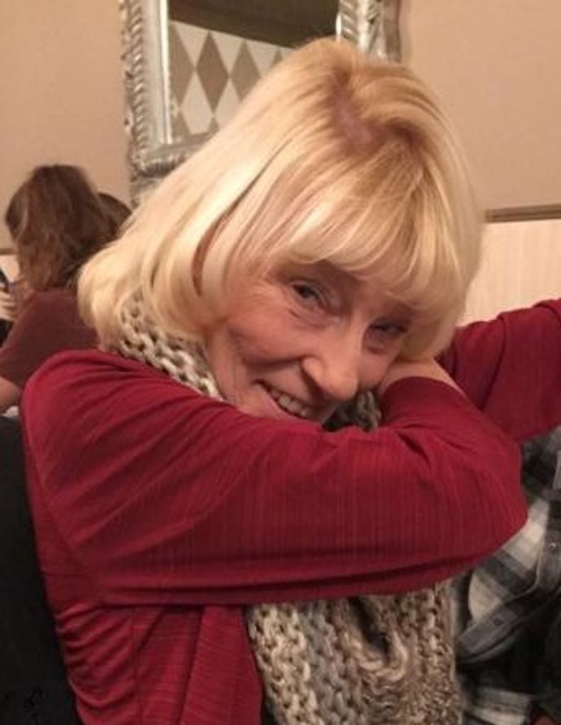 Karen M. (Mitchell)  Caponigro