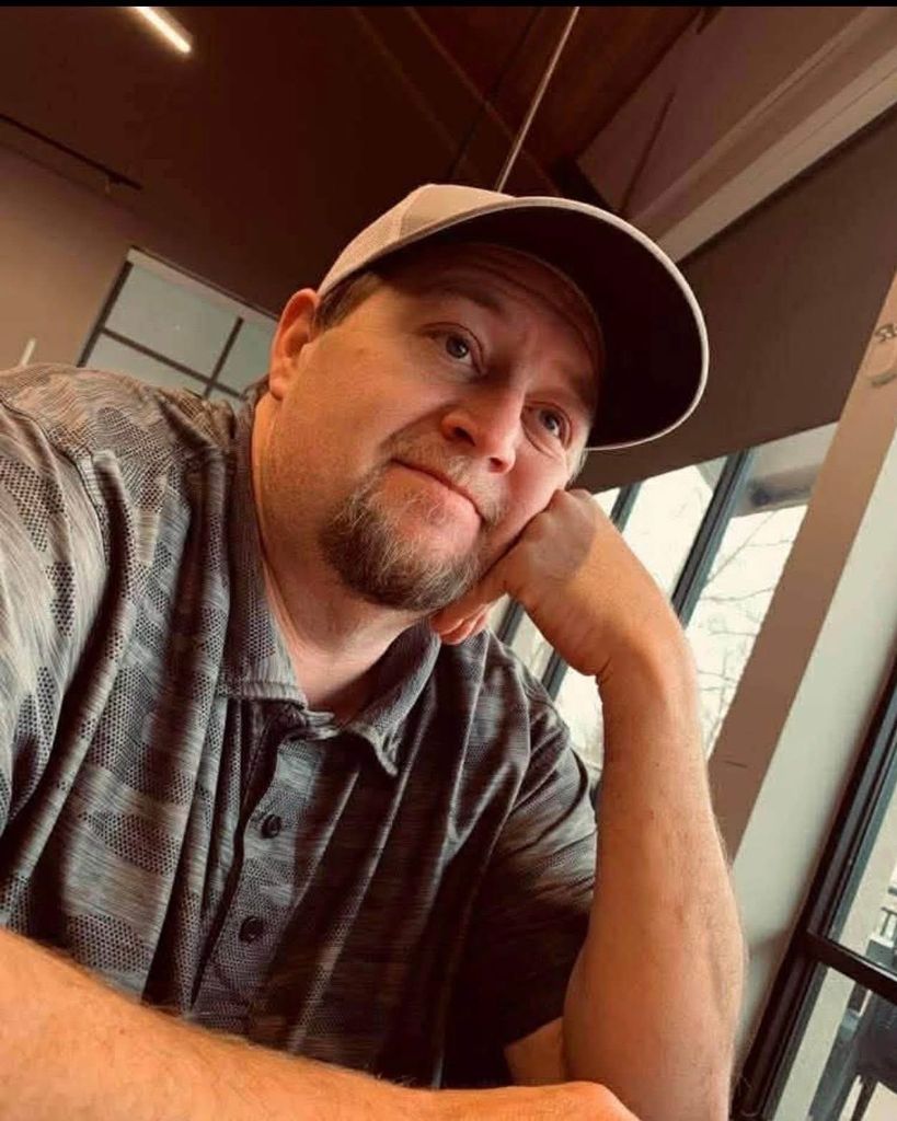 Robbie Ray Comer Profile Photo