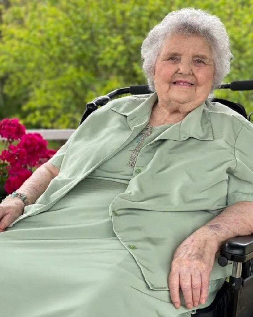 Pauline Wright Profile Photo