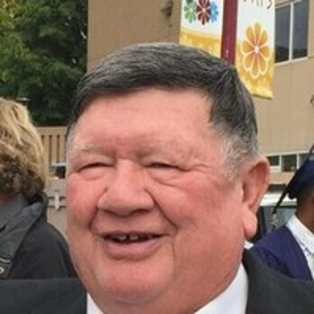 Eldon  Roger Alexander