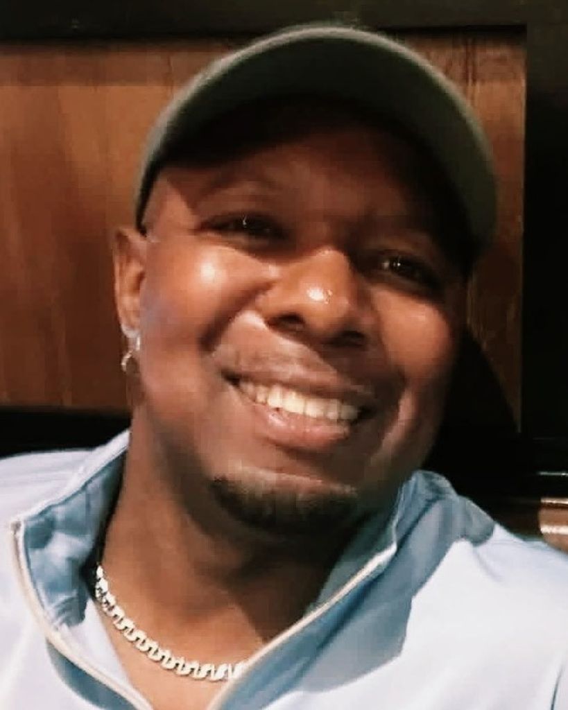 Micheal Levon Brown, Sr. Profile Photo