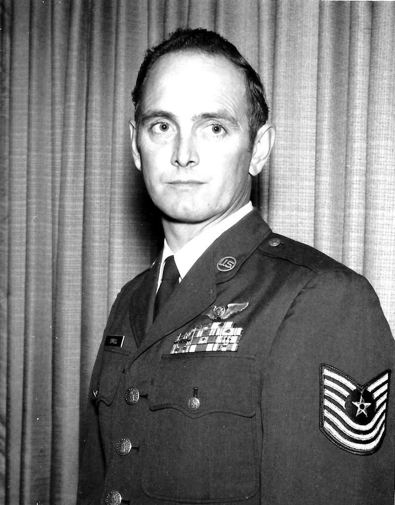 Chief Master Sergeant Thomas L. Terrell Profile Photo