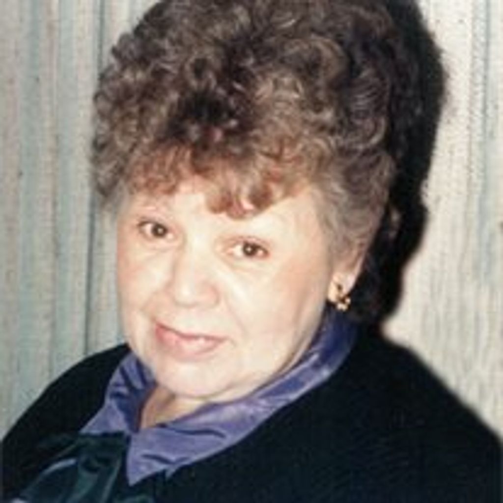 Nina Bailey (Lowry)