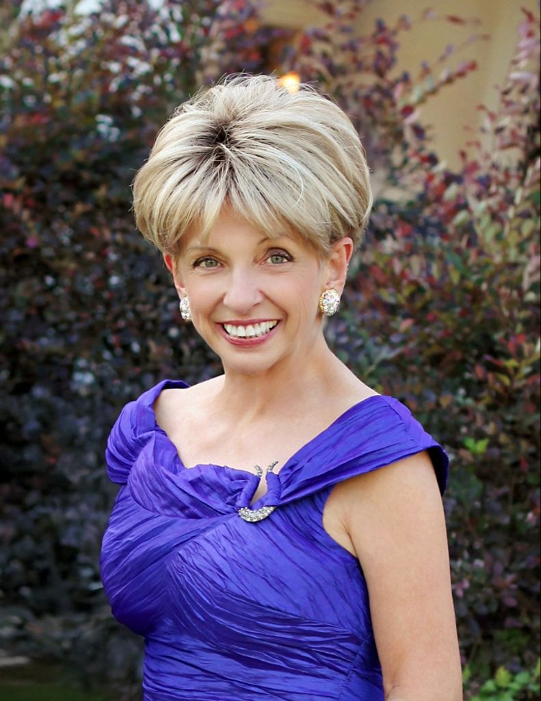 Charlotte  Gail  Priesol