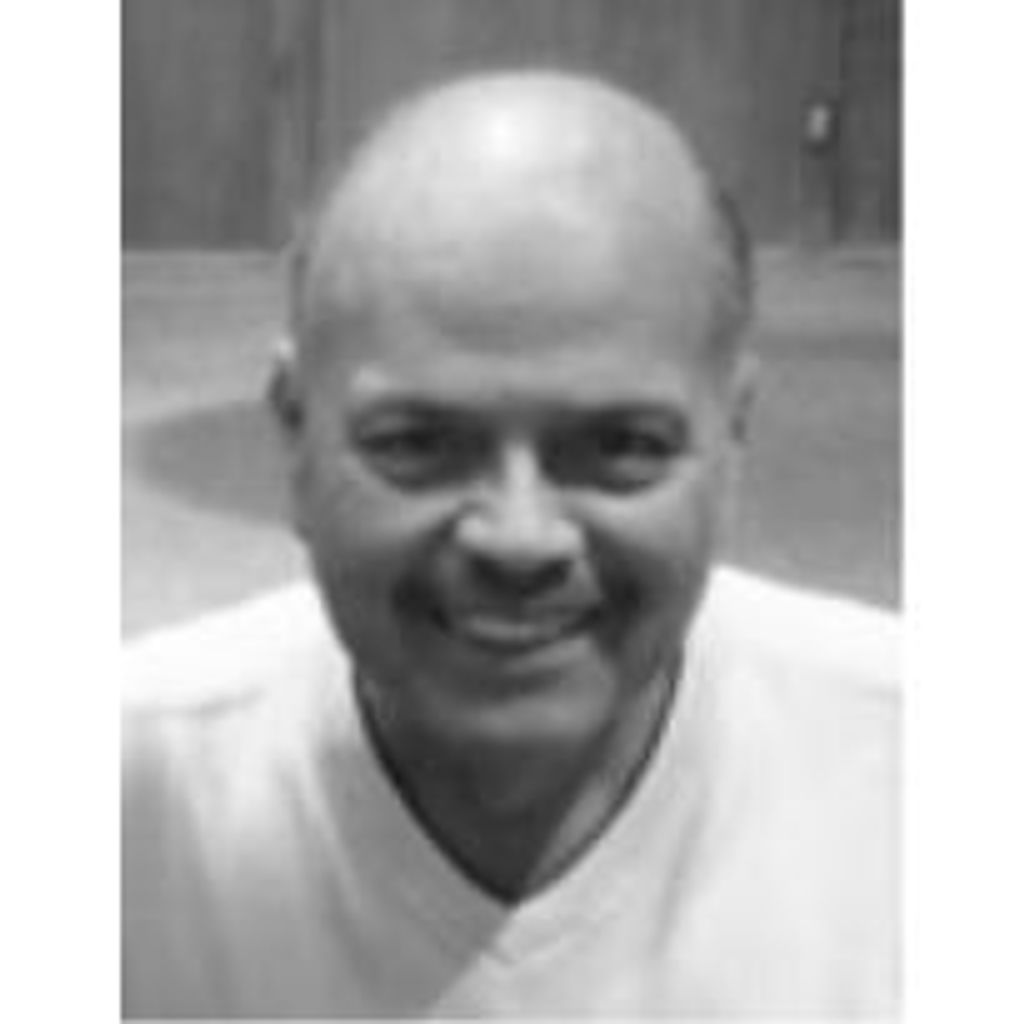 Howard Robledo Leos