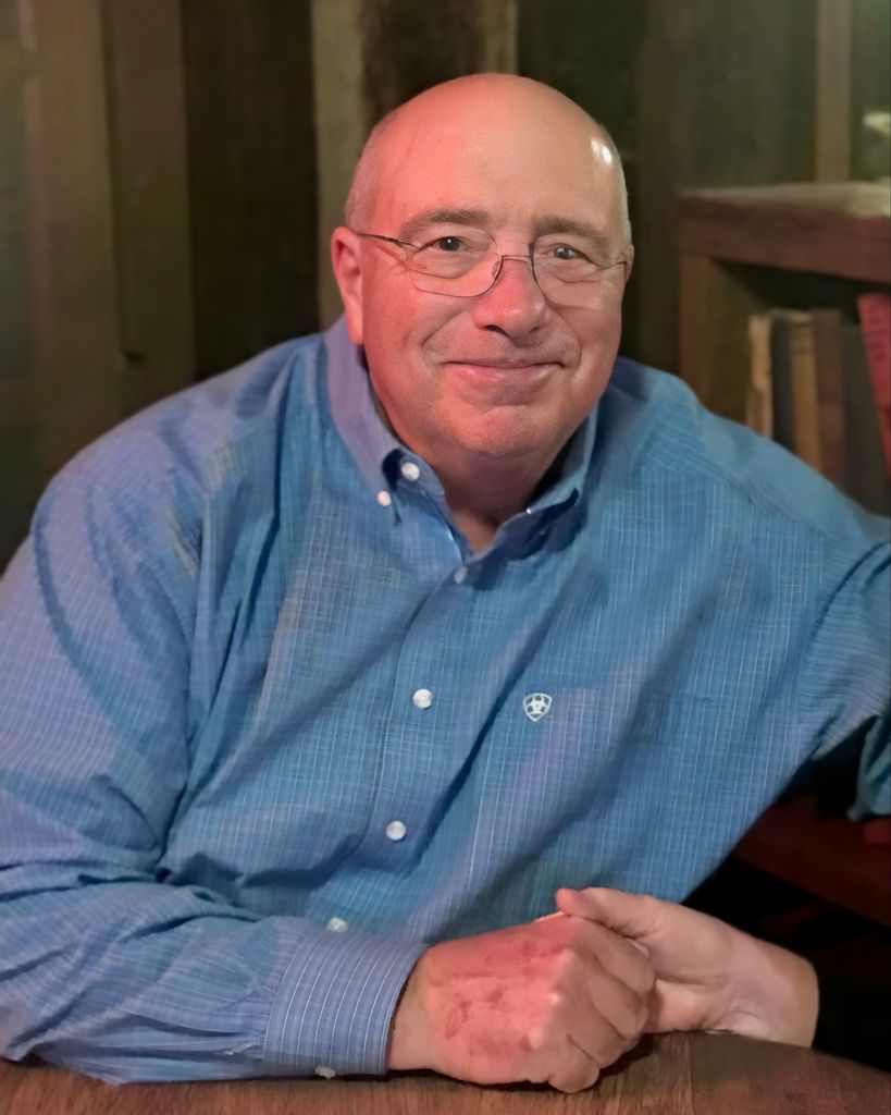 Clifton Hug Profile Photo