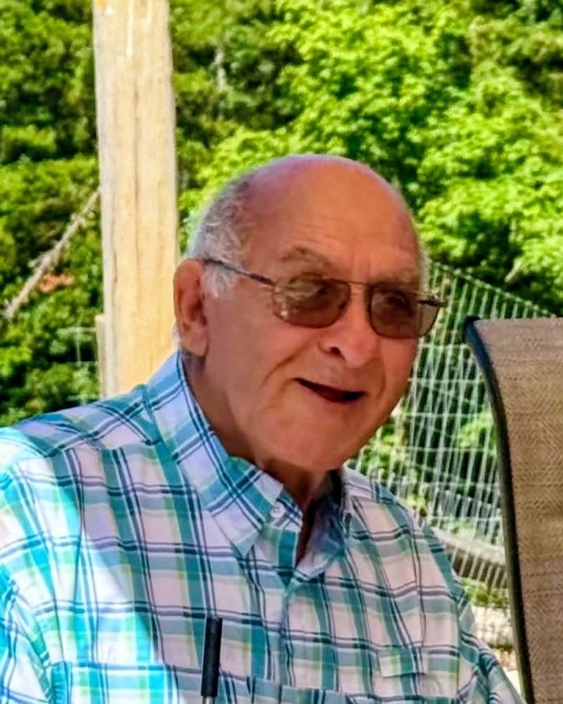Clifton Ronald McKinley Profile Photo