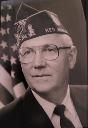 Harold T. Wipperling photo gallery thumbnail 27 of 96