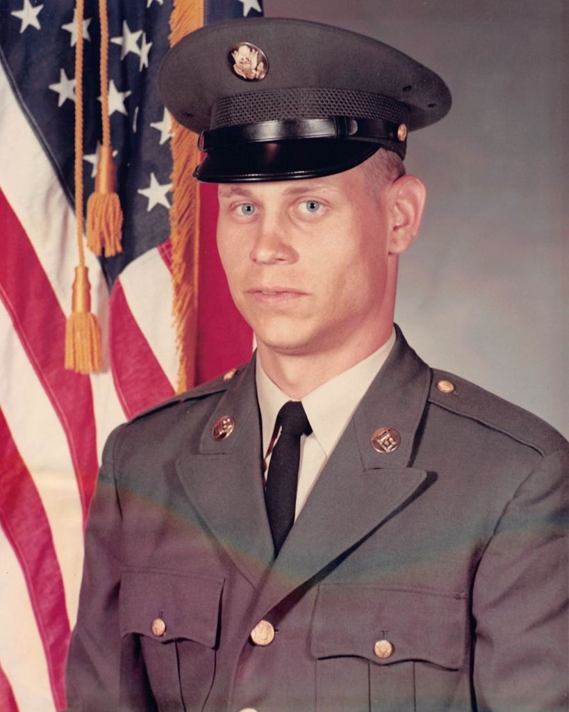 Richard Alvey Fender Profile Photo
