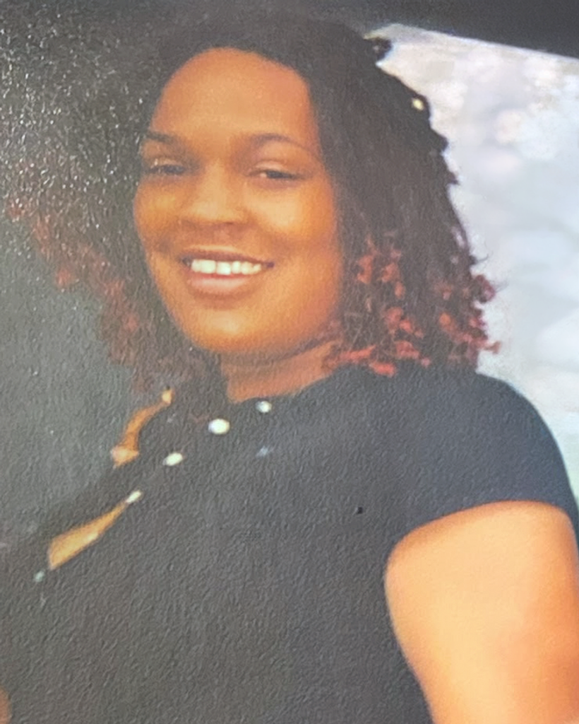 Ms. Robin Julia Marshall-Smith