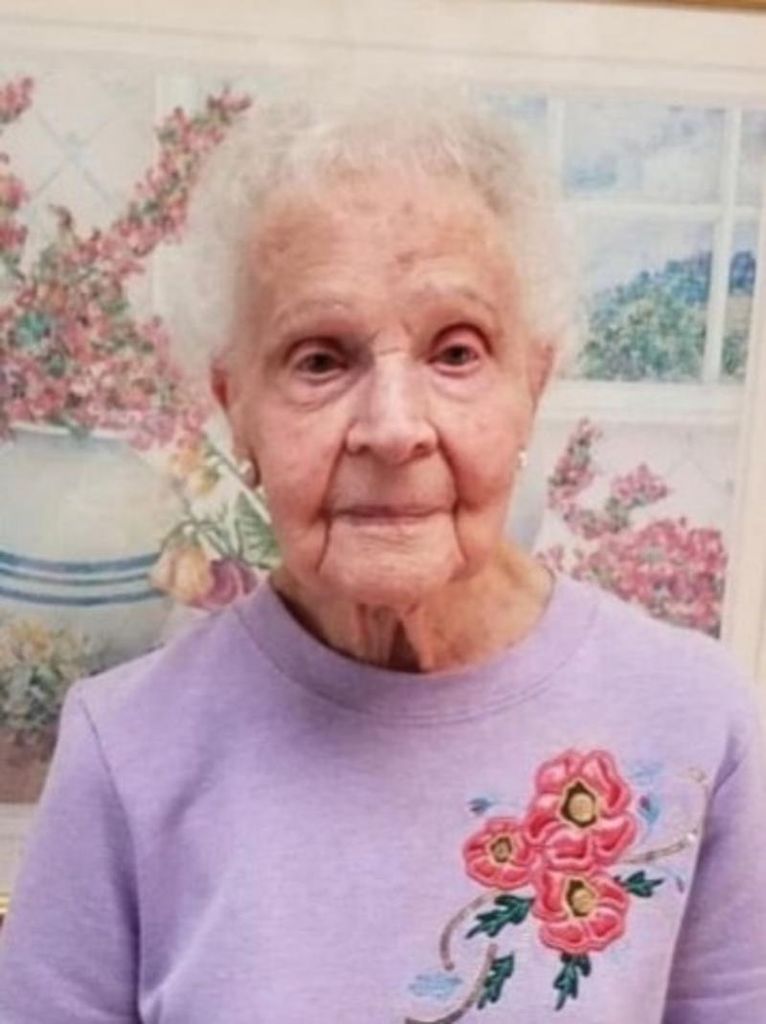Doris Leola Carmichael