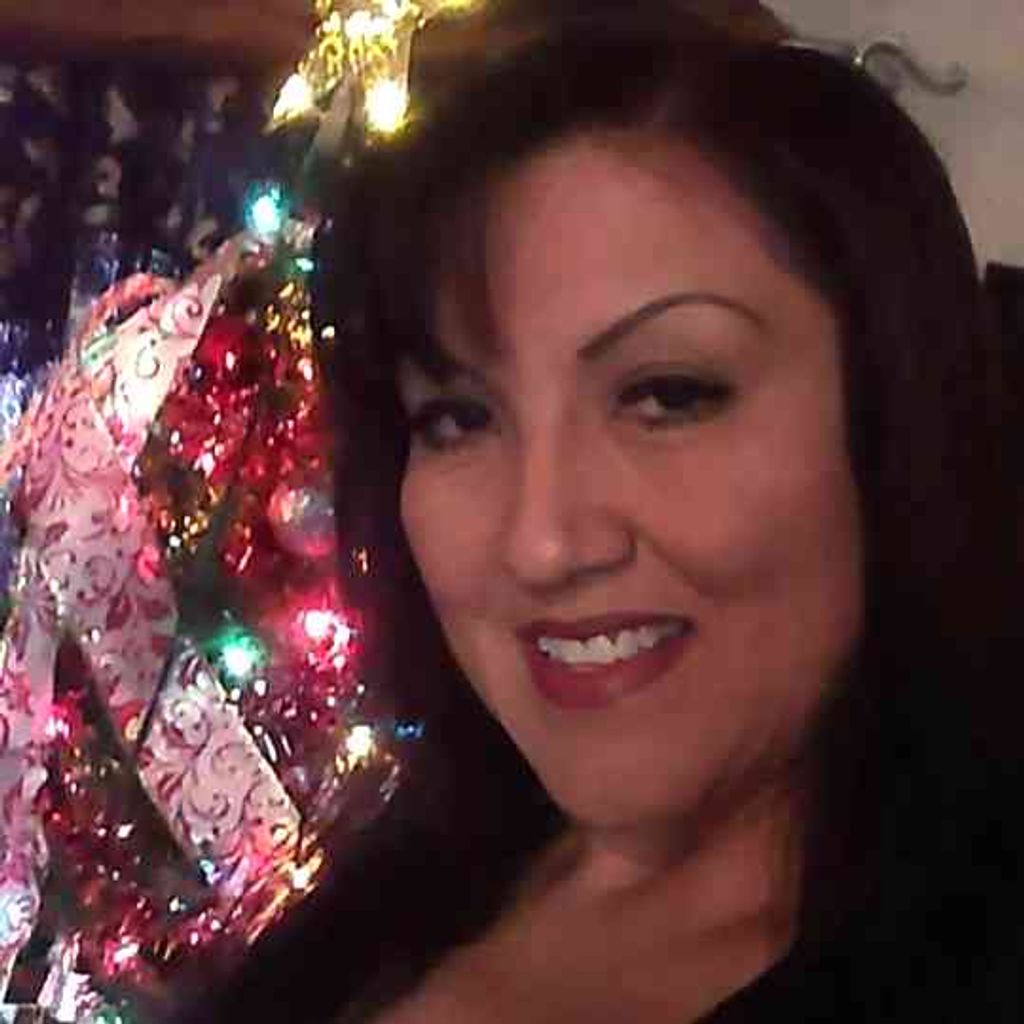 Aurora Falcon Profile Photo