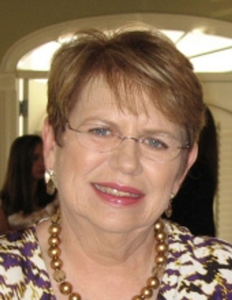 Paula  Elizabeth Hall