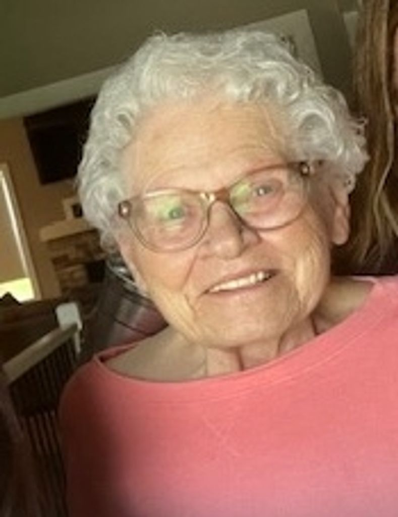 Mary Lou Dehaai Profile Photo