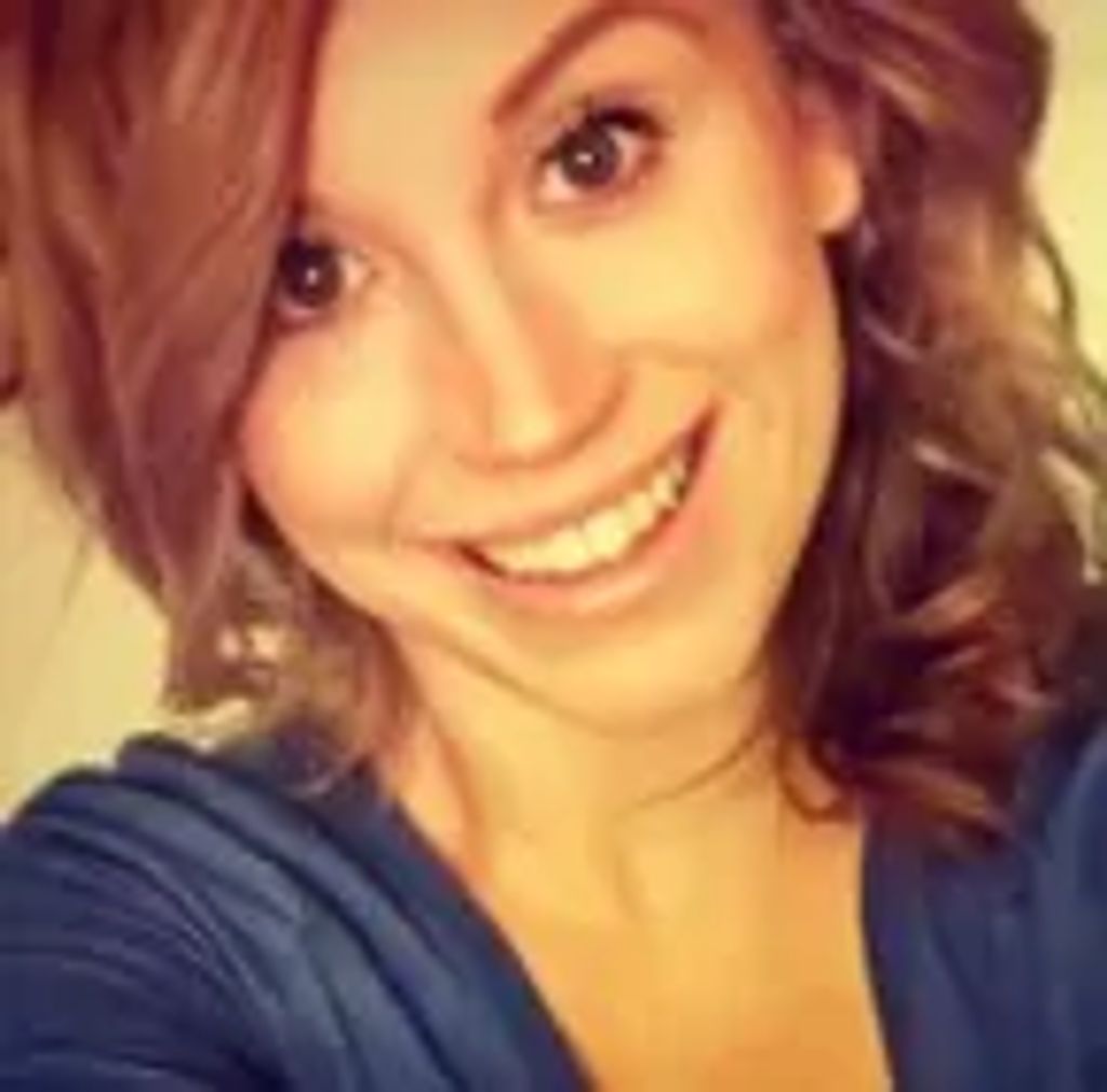 Julia Renee Amburn Profile Photo