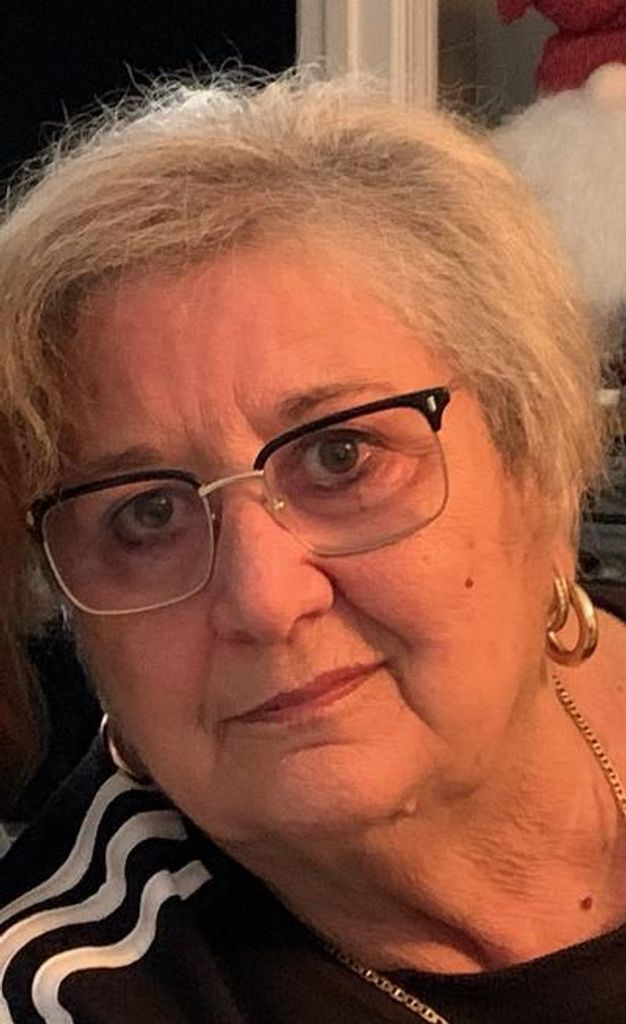 Bettyann Manchino Profile Photo
