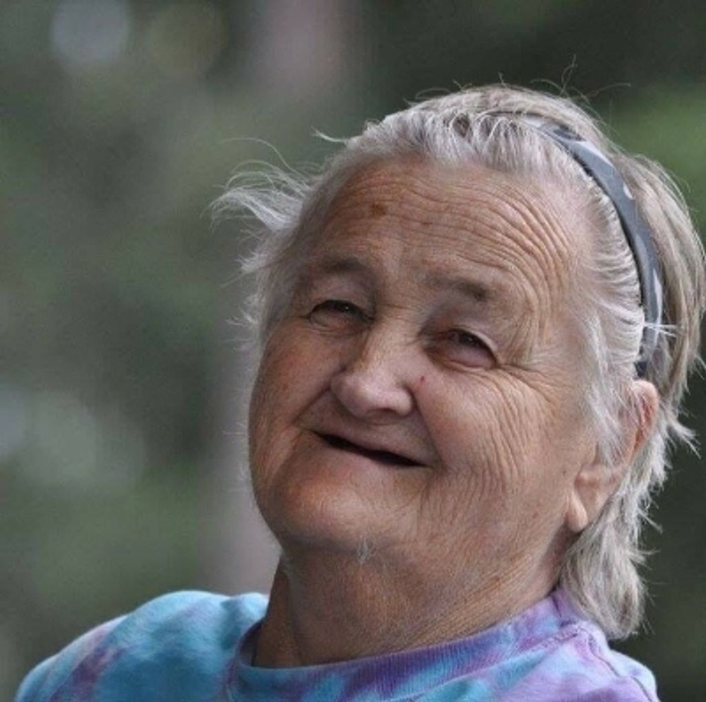 Bonny Lou Mathers Profile Photo
