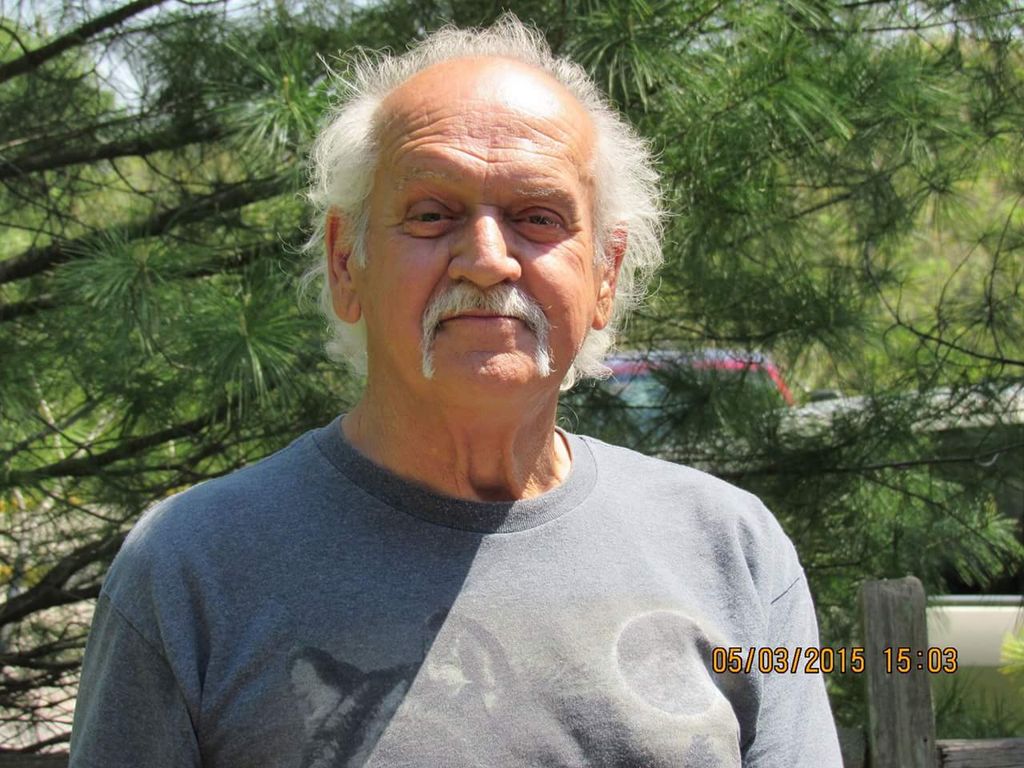 Robert E. Epeards Profile Photo