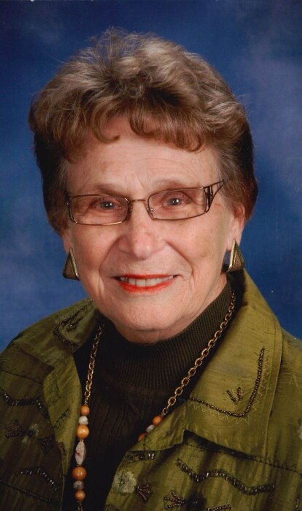 Vivian L. Roe Profile Photo