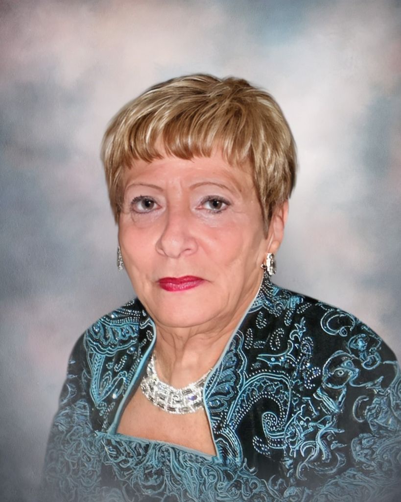 Rosalie J Hradsky