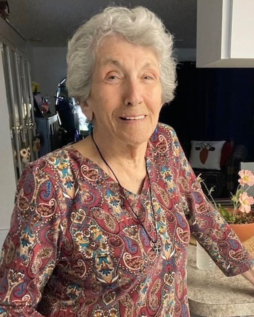 Arlyne Margaret Stolec