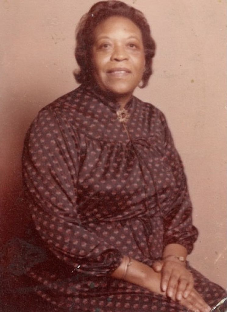 Edna G Latta Profile Photo