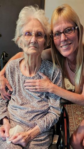 Irene (Wright)  Simpson photo gallery thumbnail 260 of 296