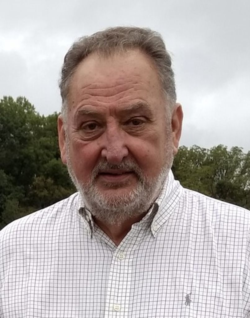 Robert Wade Hash Profile Photo