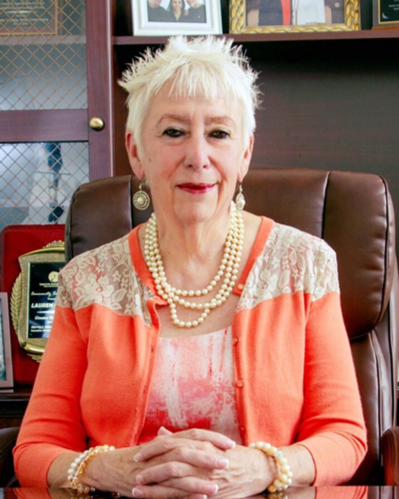 Lauren E. Murphy Profile Photo