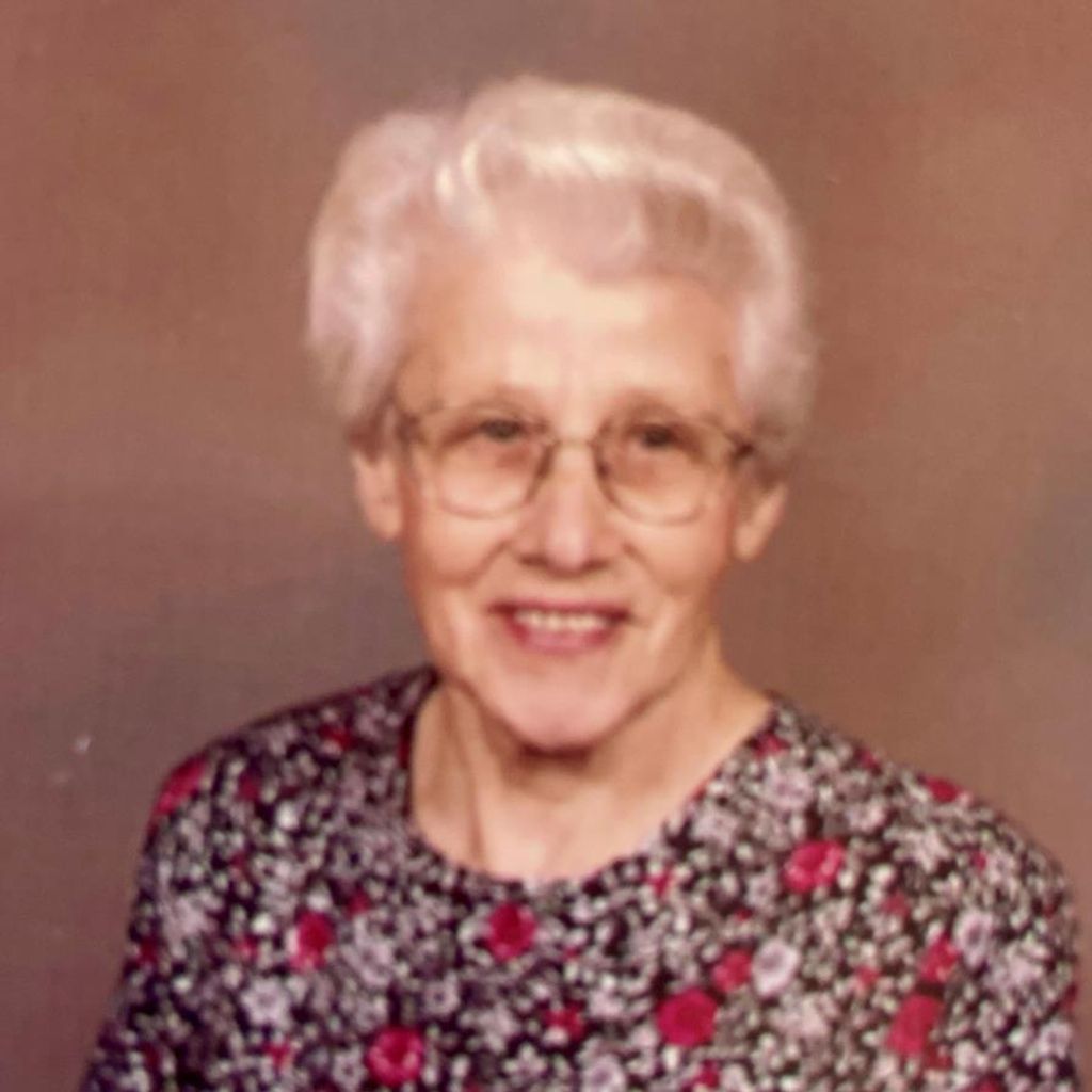 Maria Becker Profile Photo