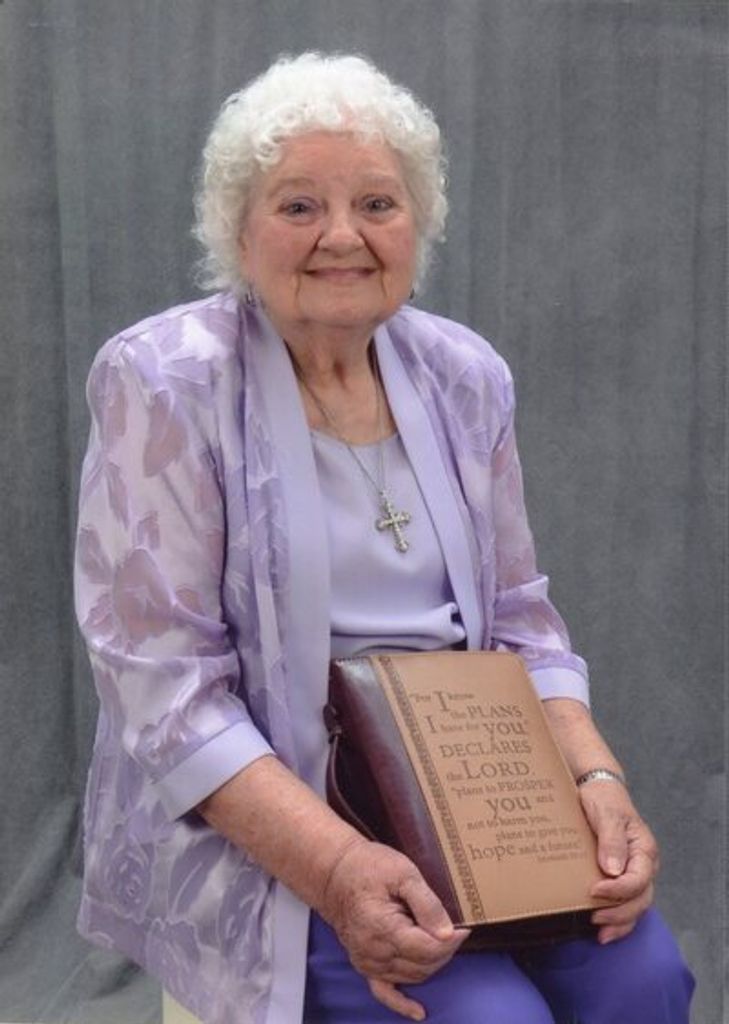Dolores Lee Rinehart Profile Photo