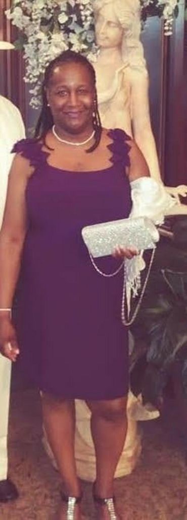 Vicki L Smith