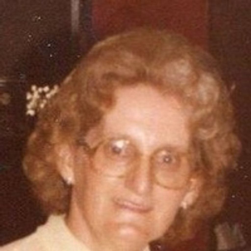 Daisy E Schrum