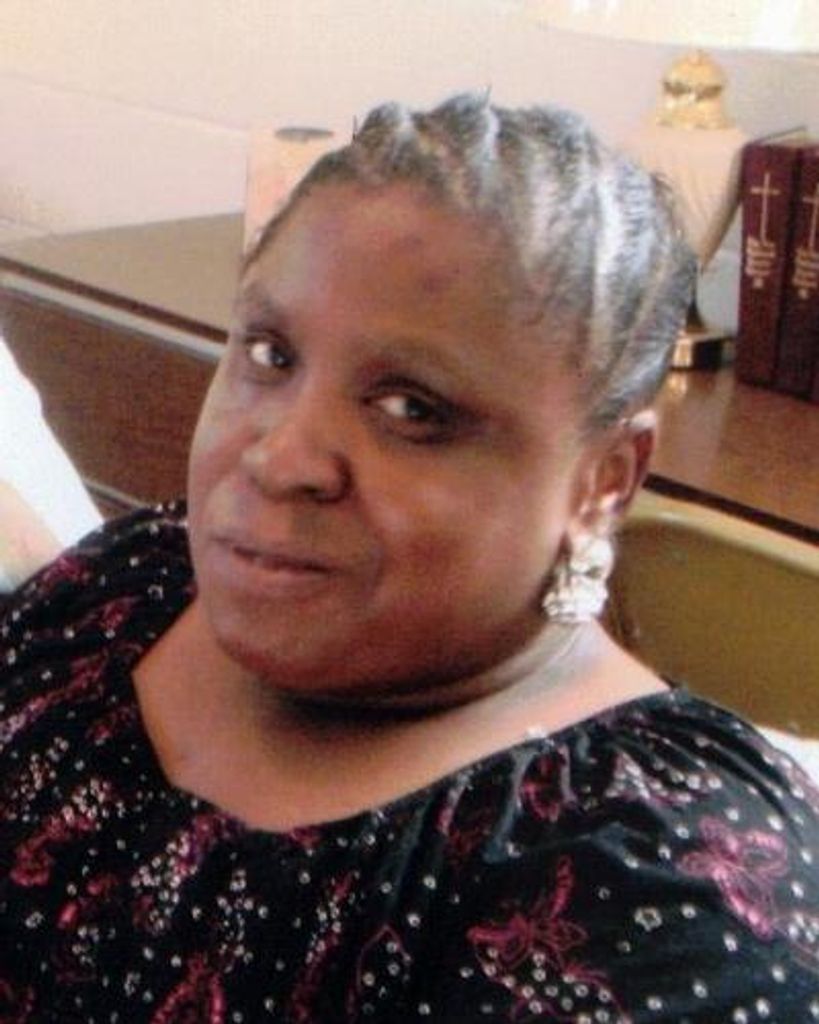Shirley Henley Profile Photo