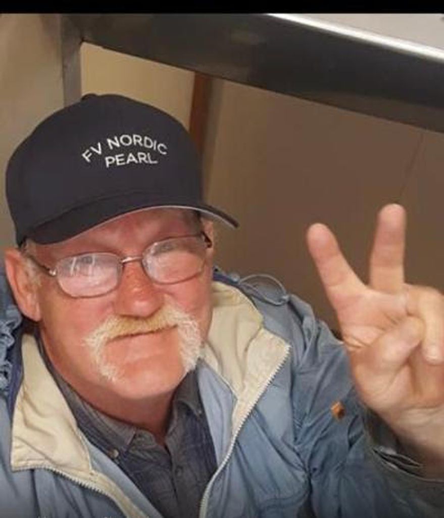 Collins Richard Kelly Profile Photo