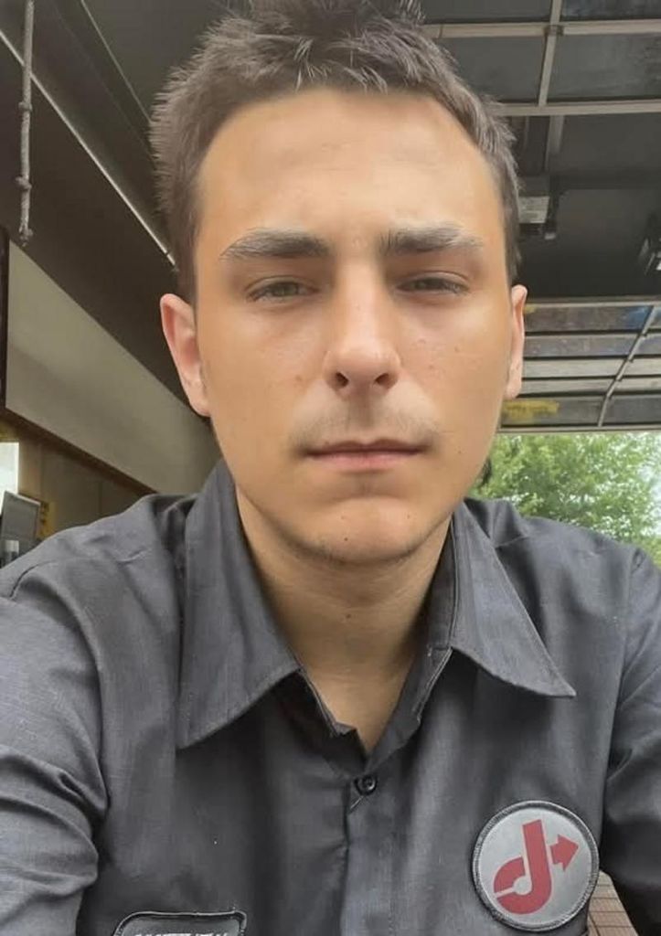 Matthew Lee Simmons Profile Photo