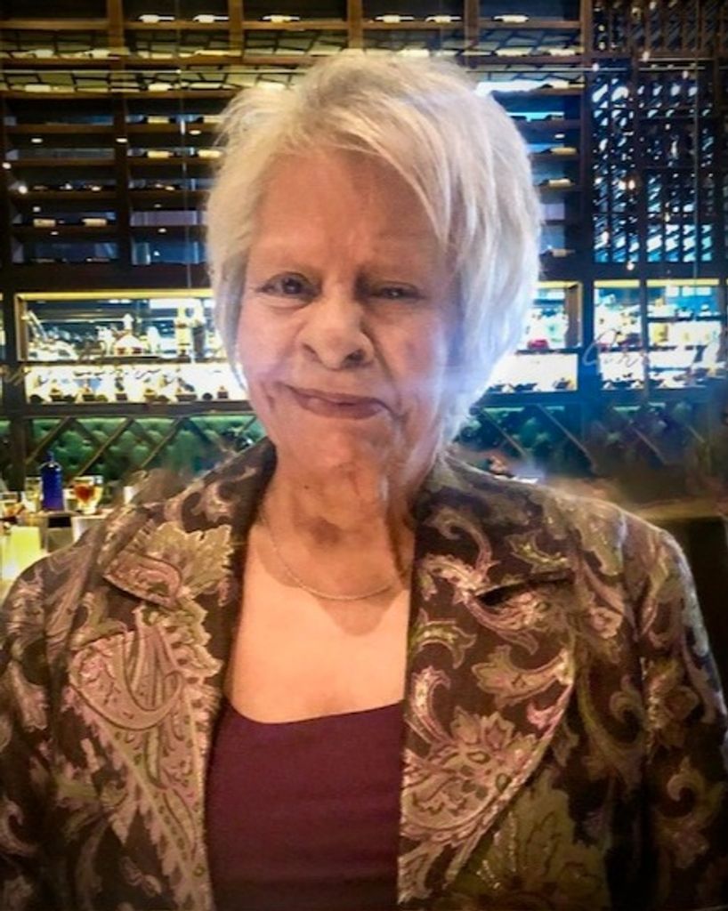 Gloria Ann Florez