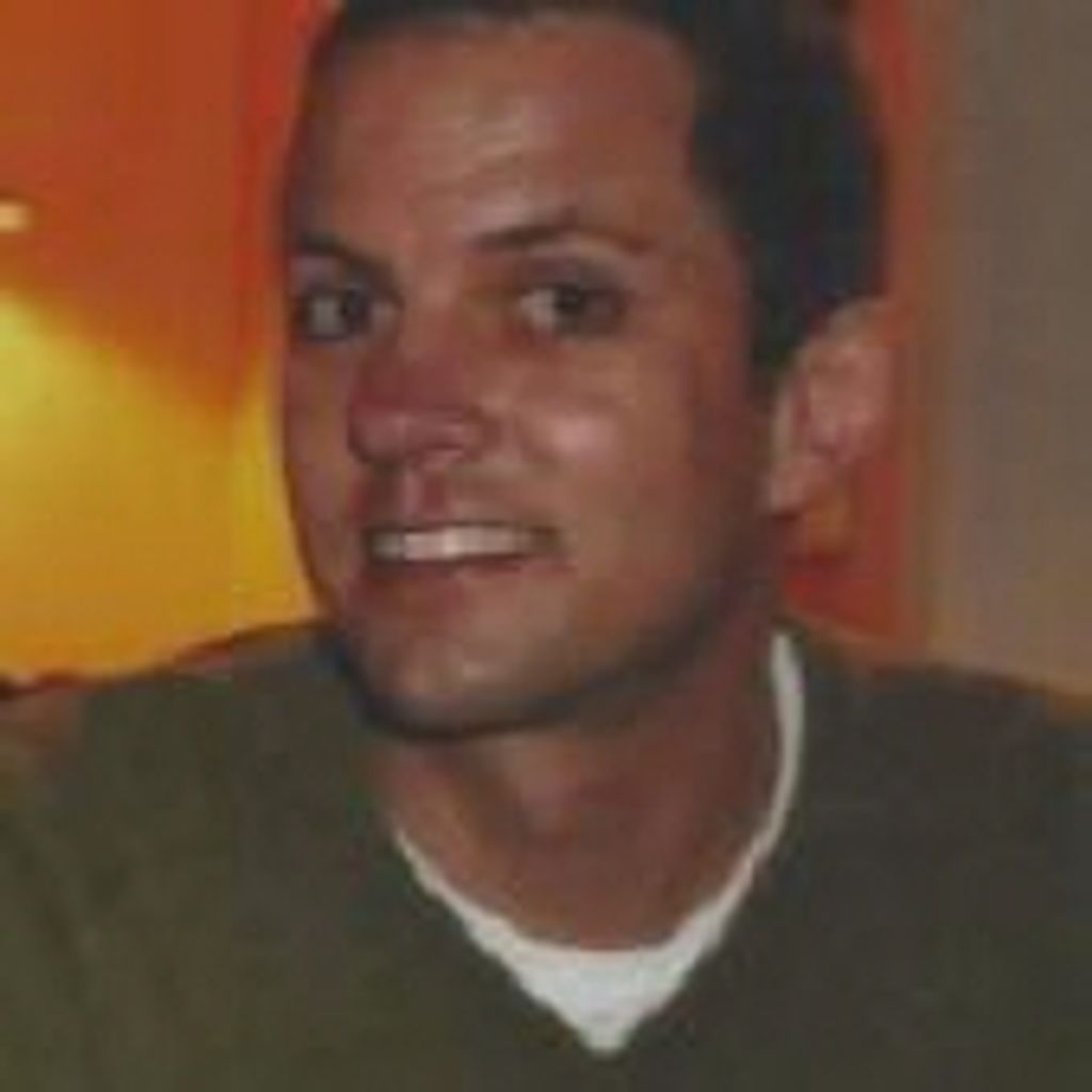 Thomas "Mackie" Sikes