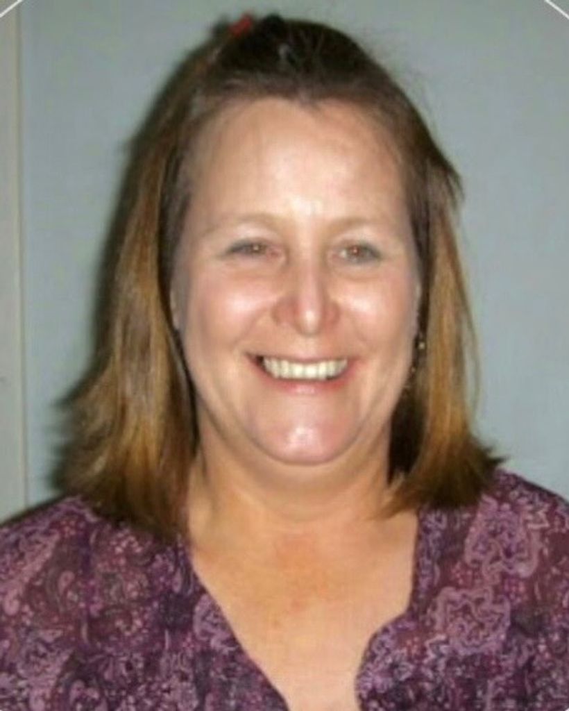 Melaine Susan Lyons Profile Photo
