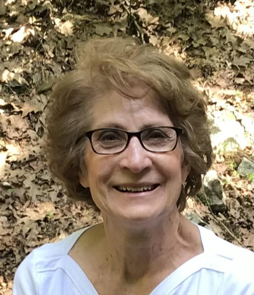 Rosanne Karen Wartella Profile Photo