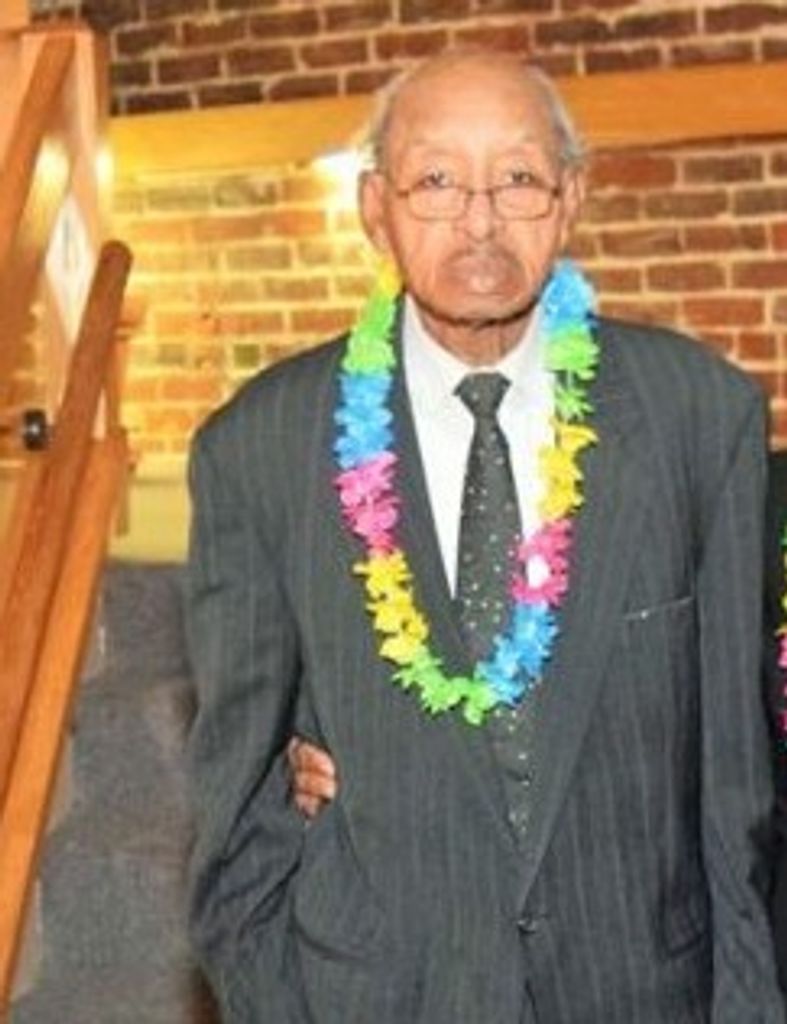 Linwood Edwards