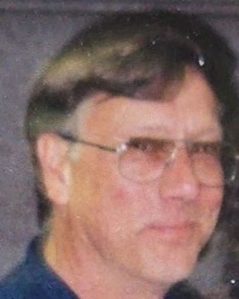Daniel E Konicki