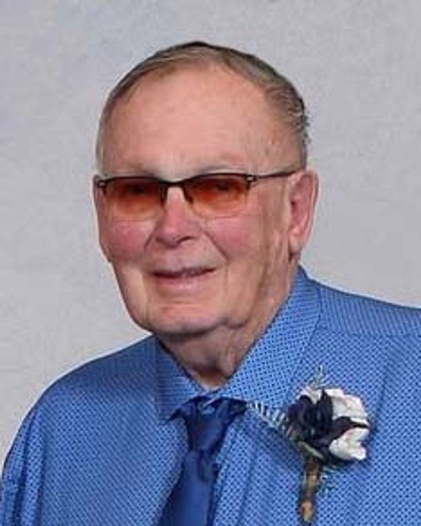 Dennis Schumacher Profile Photo