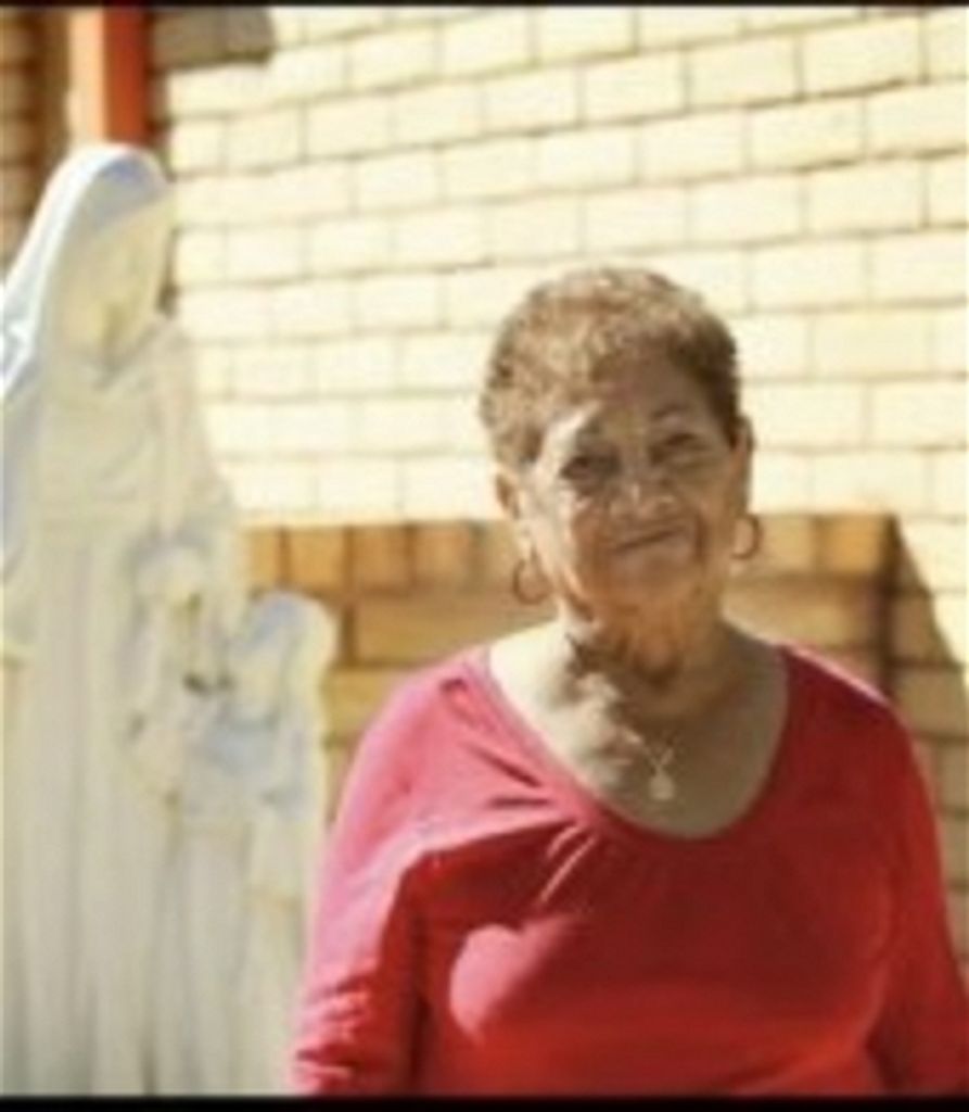 Dominga (Dillard) Martinez Profile Photo